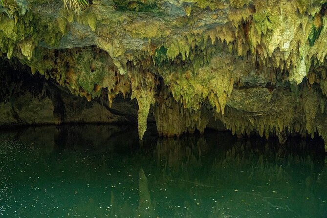 Jade Caverns Private Jeep Tour with Lunch and Snorkeling - The chocolate, tortilla, and tequila stop