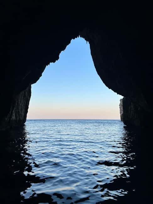 Join us for a 1-hour boat trip to explore the amazing caves of Salento - Meeting at Noleggio Fortunato