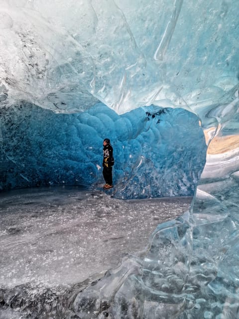 Jökulsárlón: Blue Ice Cave Tour and Glacier Walk - Key points to know before booking