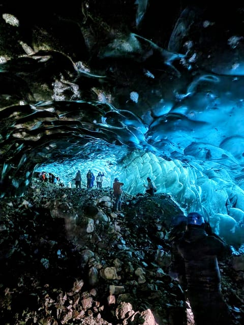 Jökulsárlón: Blue Ice Cave Tour and Glacier Walk - What to pack for a comfortable day