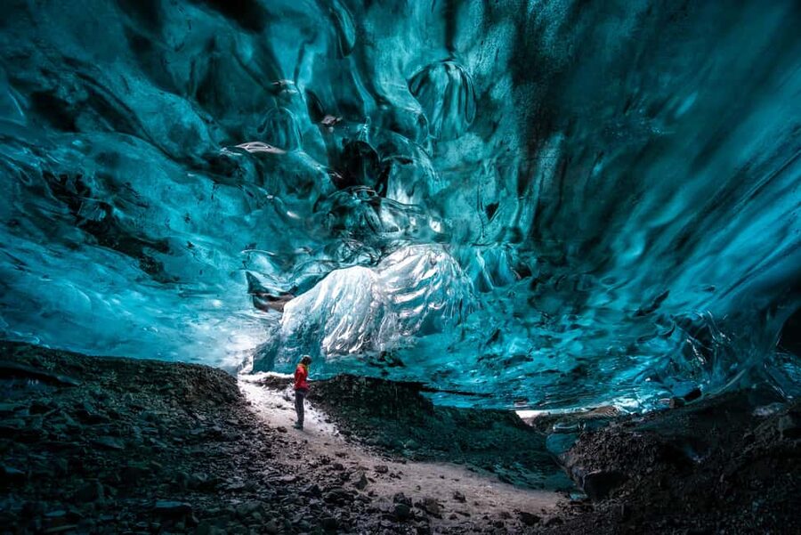 Jökulsárlón: Glacier Hike to a Remote Ice Cave - Three hours on Breiðamerkurjökull