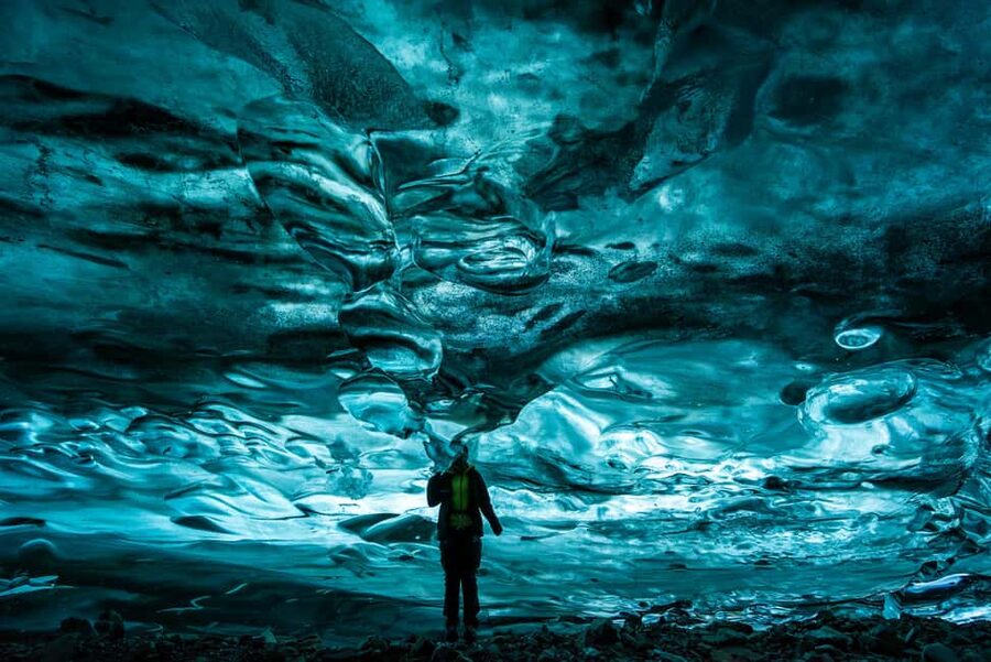 Jökulsárlón: Glacier Hike to a Remote Ice Cave - Blue ice caves, tunnels, and ice canyons