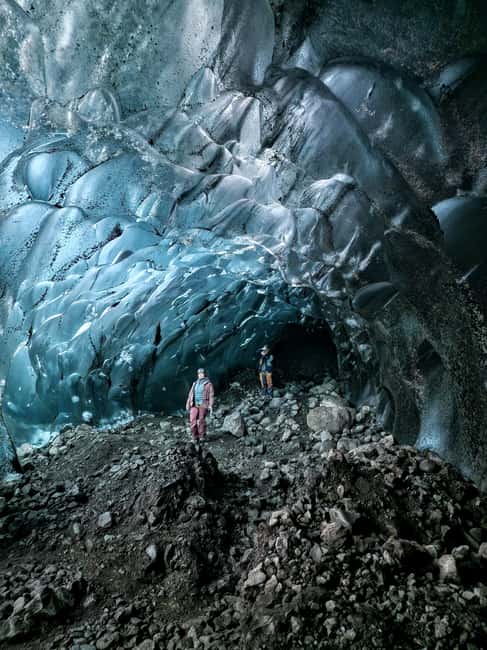 Jökulsárlón Ice Cave Tour - Inside Vatnajökull glacier - Inside a glacier that never stays the same