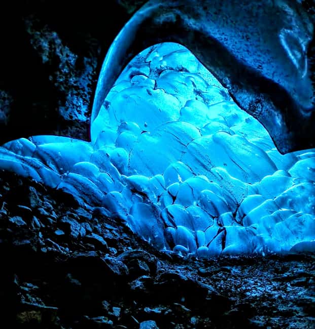 Jökulsárlón Ice Cave Tour - Inside Vatnajökull glacier - Who will get the most from this outing