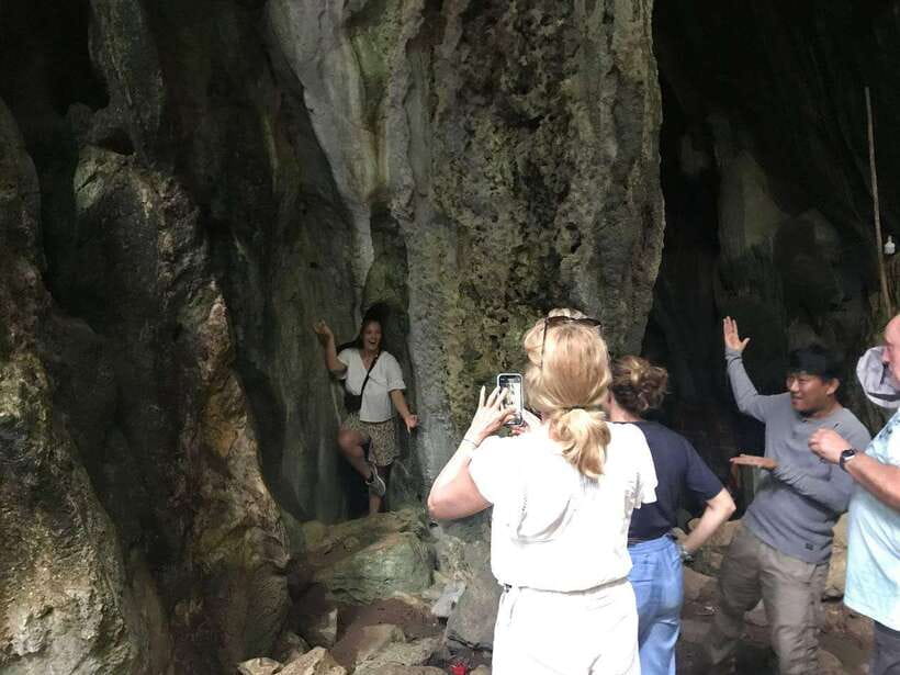 Kampot Pepper Farm Tour: Salt Fields, La Plantation & Cave - Key points to know before booking