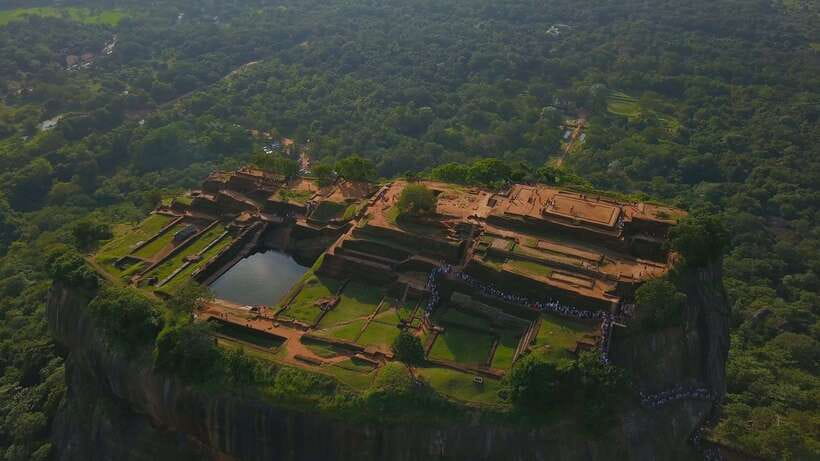 Kandy: Sigiriya Fortress & Cave Temple Full Day Private Tour - The early ride from Kandy to Sigiriya