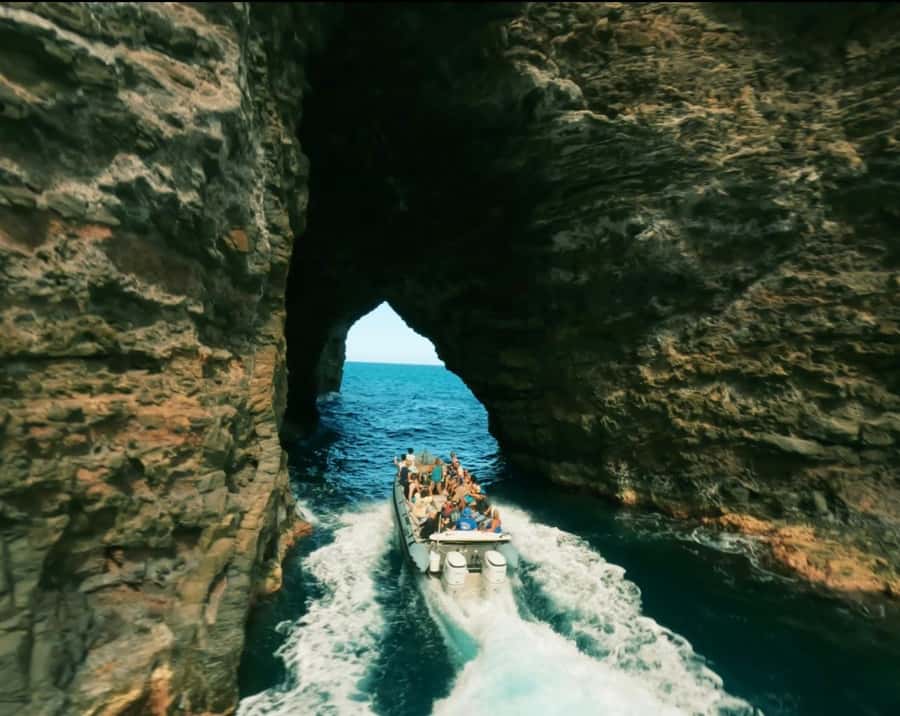 Kauai: Nā Pali Coast Zodiac Raft Sea Caves + Snorkel - What kind of Nā Pali Coast trip is this?