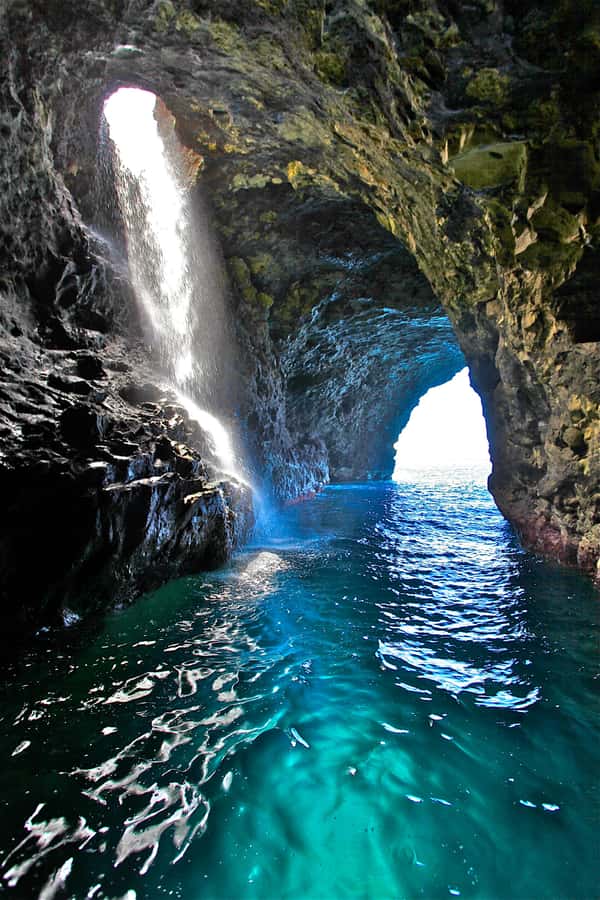 Kauai: Nā Pali Coast Zodiac Raft Sea Caves + Snorkel - Waterfalls, swimming, and snorkeling