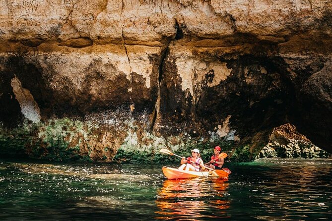 Kayak into the Hidden Caves and Secret Beaches - Practical tips for a better paddle