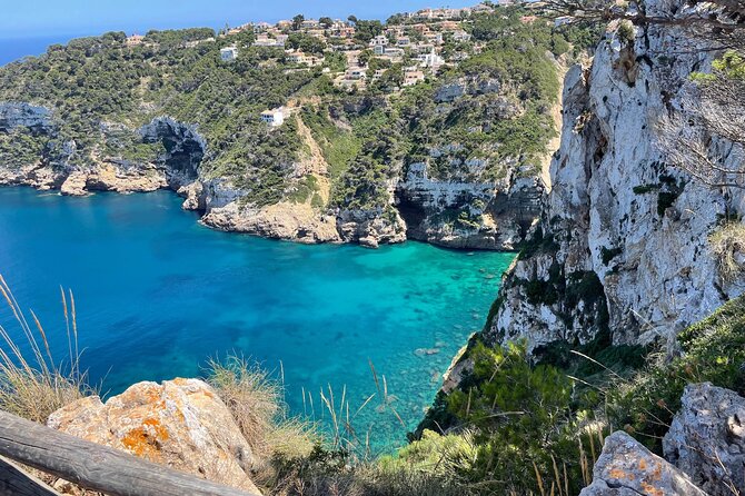 Kayak Paradise: Cala Portixol Snorkel, Cave & Cliff Jumping Tour - Timing, weather, and the meeting point