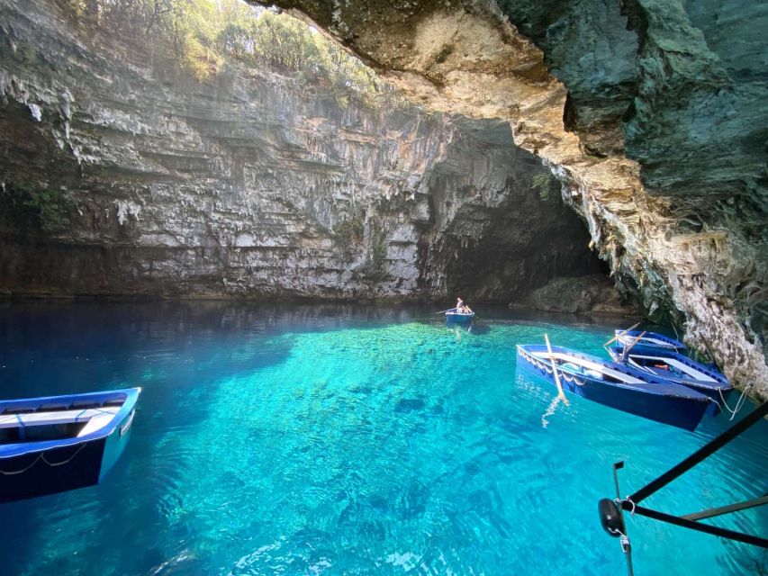 Kefalonia: Melissani Lake, Drogarati Cave, & Myrtos Day Trip - Myrtos Beach gives you real swimming time