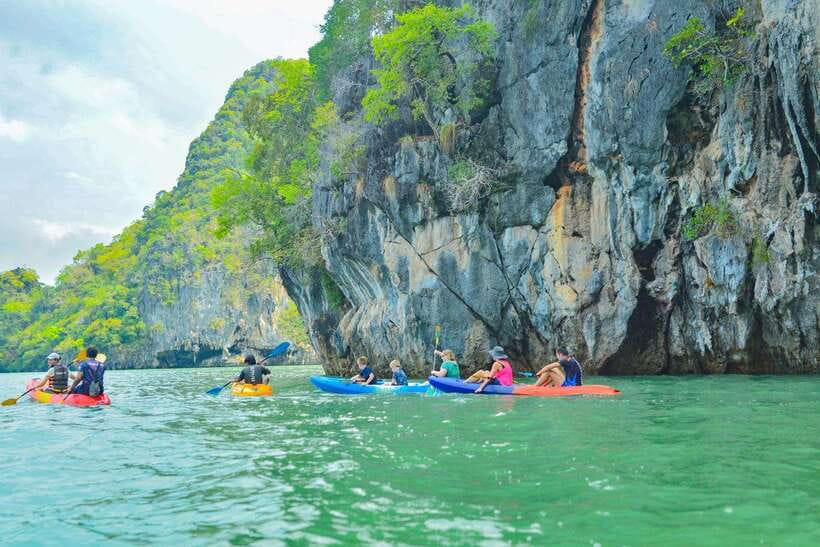 Ko Lanta: Full-Day Mangrove and Sea Cave Kayaking Experience - Morning pickup and the route to Thung Yee Pheng