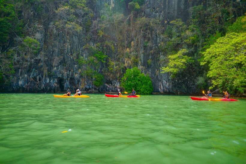 Ko Lanta: Full-Day Mangrove and Sea Cave Kayaking Experience - Thai lunch on the beach