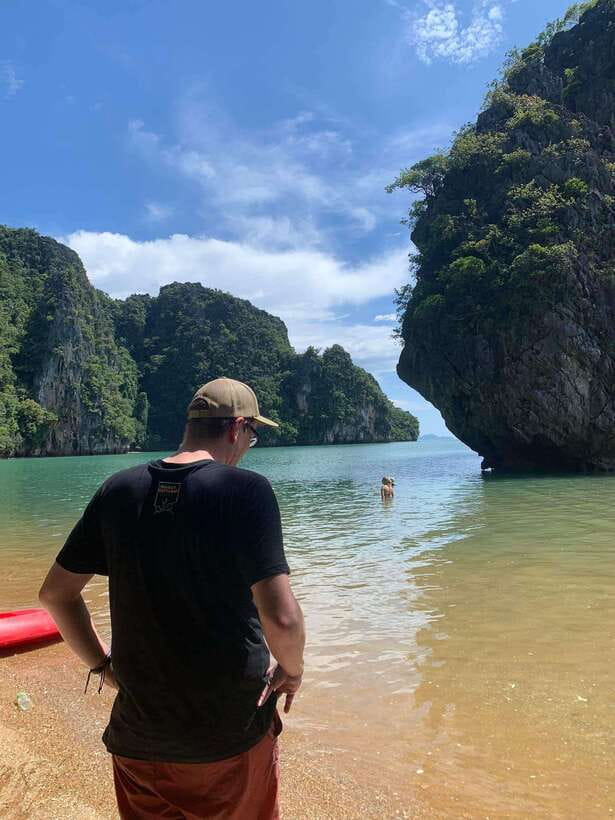 Ko Lanta: Half-Day Kayaking, Talabeng, Sea Cave & Mangrove - Monkeys in the mangrove on the way back