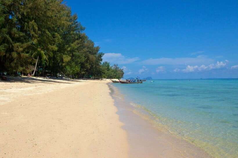 Koh Lanta: 4-Island Adventure Tour to Emerald Cave - The speedboat, timing, and group feel
