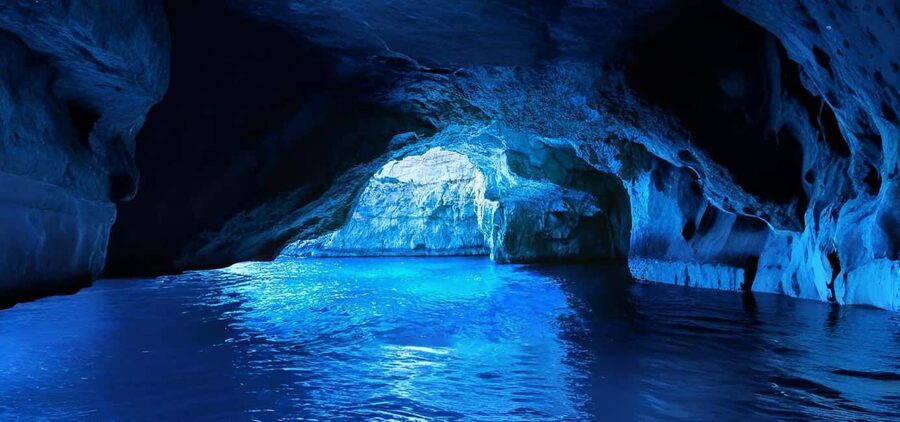 Kotor: Boat Tour with Blue Cave visit and Boka Bay - Why this speedboat trip works so well in Kotor Bay