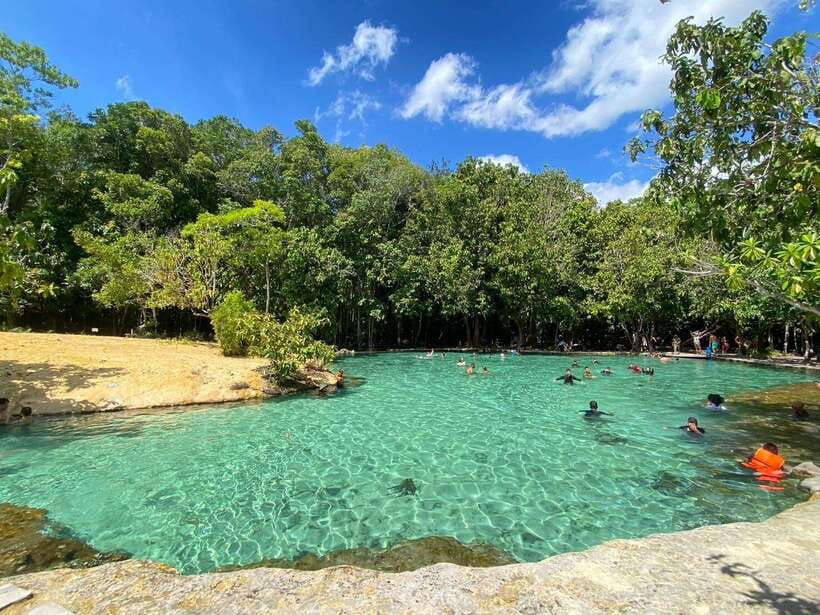 Krabi: Tiger Cave Temple, Emerald Pool and Hot Springs Tour - Tiger Cave Temple: the day’s real test