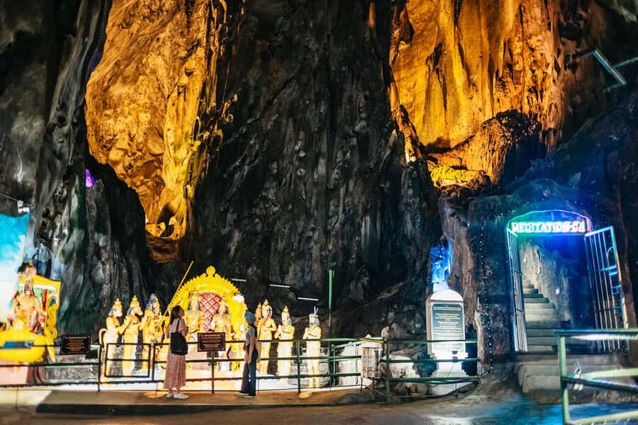 Kuala Lumpur: Batu Caves Half-Day Tour with Pick-Up Option - Who should book this Batu Caves tour?