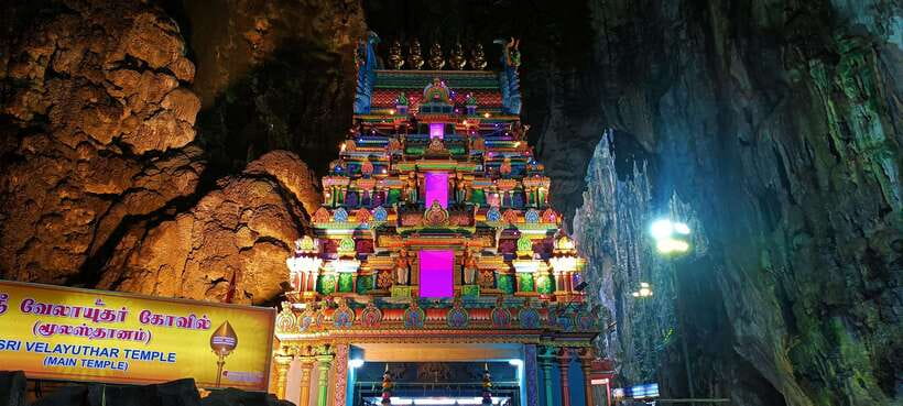 Kuala Lumpur: City Sights, Batu Caves and Fireflies Day Trip - Batu Caves means stairs, shrines, and some patience