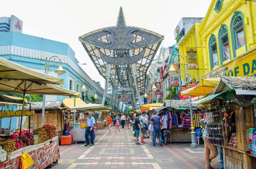 Kuala Lumpur Full-Day Sightseeing Tour with Batu Caves - Thean Hou Temple and the city’s Chinese traditions