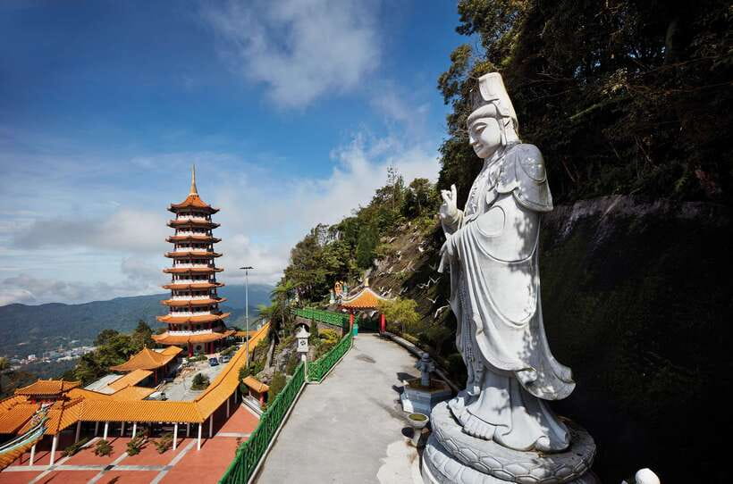 Kuala Lumpur: Genting Highlands & Batu Caves Day Trip - Batu Caves and the 272-step climb
