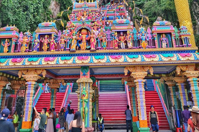 Kuala Lumpur Suburbs Batu Caves Half-Day Tour (SIC/Shared Tour) - The batik workshop gives the outing a local craft angle