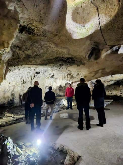 Kutaisi: Sataplia Natural Res. & Tetra Cave Wine Degustation - Should you book it?