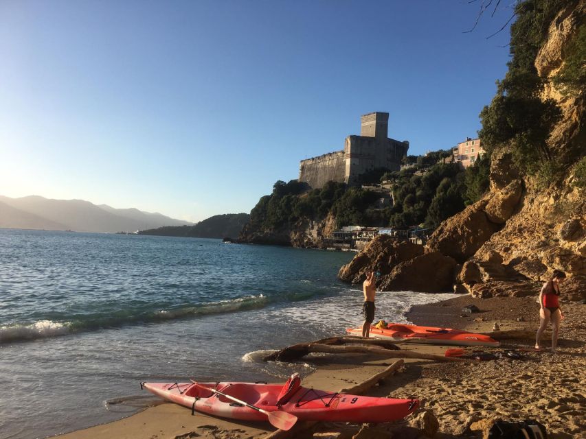 La Spezia: Sunset Kayak & Caves Tour w/ Swimming & Aperitif - What the $93 price really includes
