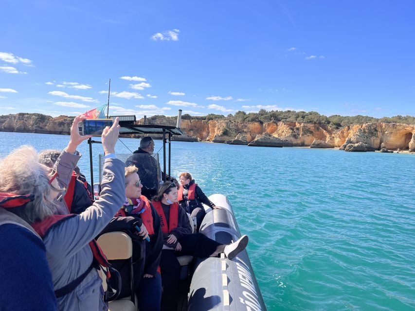 Lagoa: Benagil Caves & Praia da Marinha with biologist guide - Meeting point and what to bring