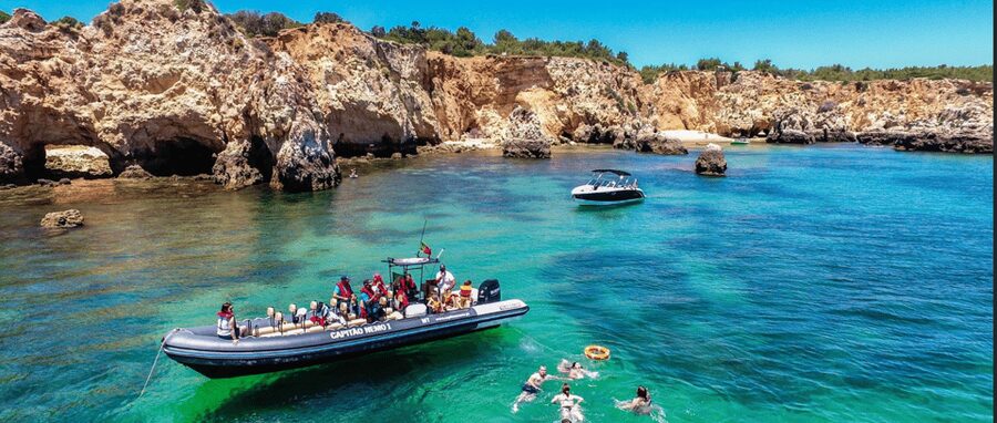 Lagoa: Benagil Caves & Praia da Marinha with biologist guide - Praia da Marinha from the water