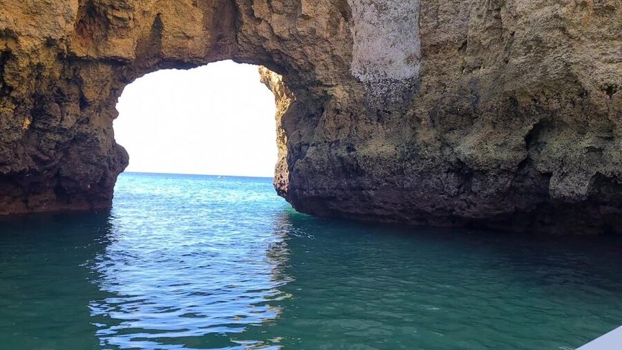Lagos Grotto Trip in Different Languages - Why Ponta da Piedade makes this short trip worthwhile