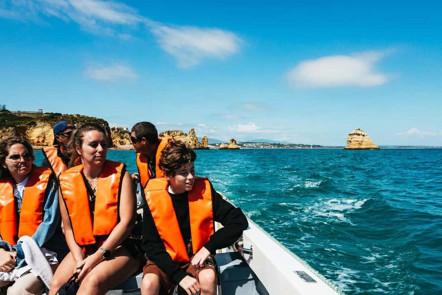 Lagos: Piedade Caves & Coastline - Who should book this Lagos cruise?