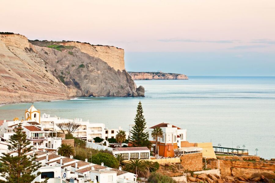 Lagos: Piedade Caves & Coastline - Catamaran - A relaxed ride back to Lagos