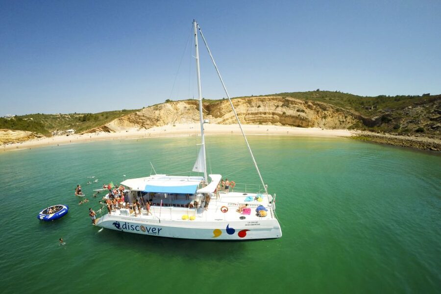 Lagos: Piedade Caves & Coastline - Catamaran - Ponta da Piedade by catamaran