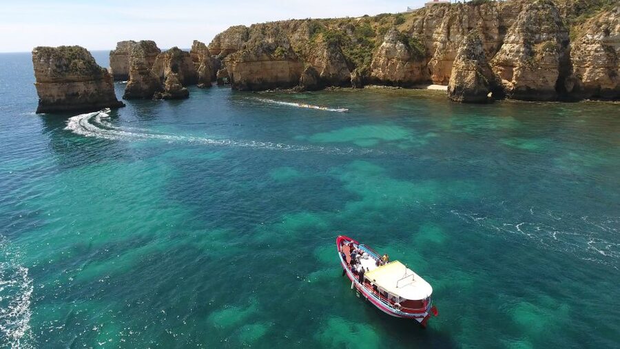 Lagos: Ponta da Piedade Cave and Coastal Tour - Why Ponta da Piedade works best from a boat