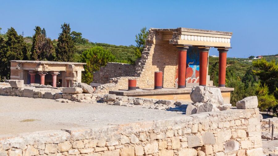 Lassithi, Zeus Cave, Olive Mill Farm & Knossos Combo Tour - Knossos finishes the day with Minoan Crete