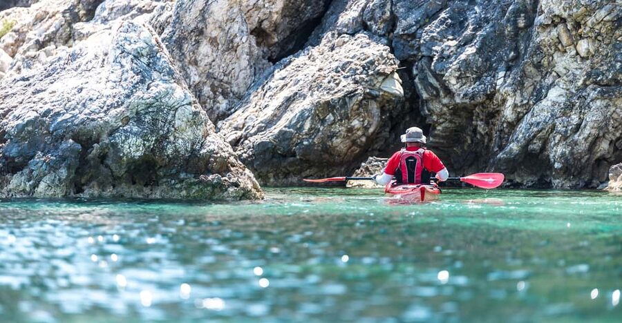 Lefkada: Blue Cave Kayak Tour with a Taste of Greece - Entering the Blue Cave by kayak