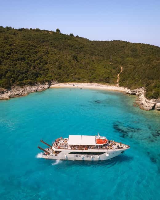 Lefkimmi: Paxos, Antipaxos, and Blue Caves Luxury Cruise - Setting out across the Ionian Sea