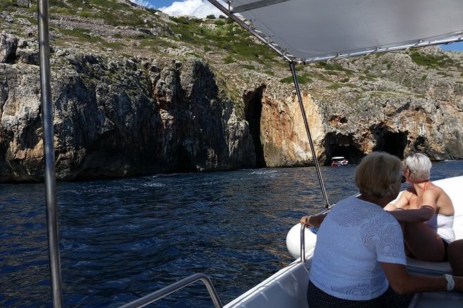 Leuca: Caves tour 1h 30 min - A 25-minute swim in clear Salento water
