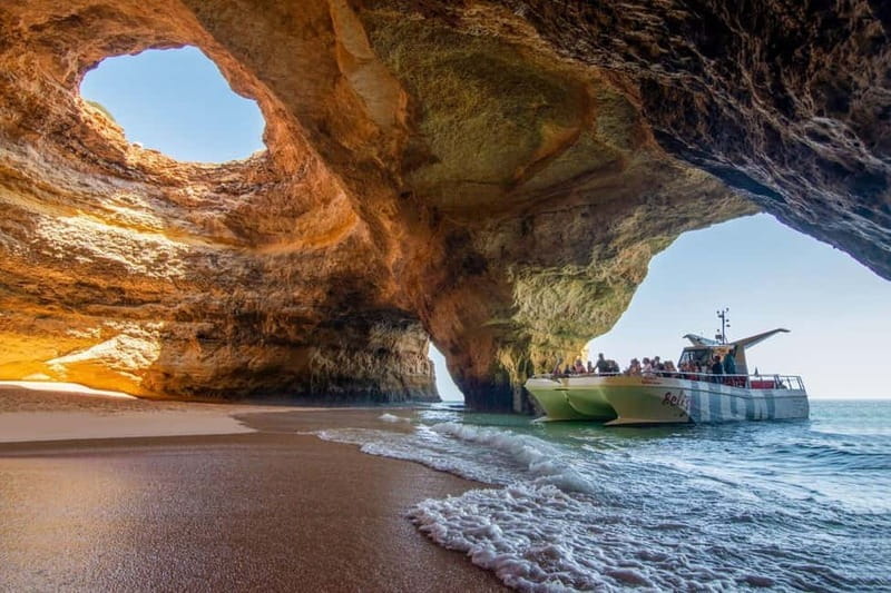 Lisbon: Private Algarve & Benagil Cave Full-Day Coastal Tour - What the private vehicle adds