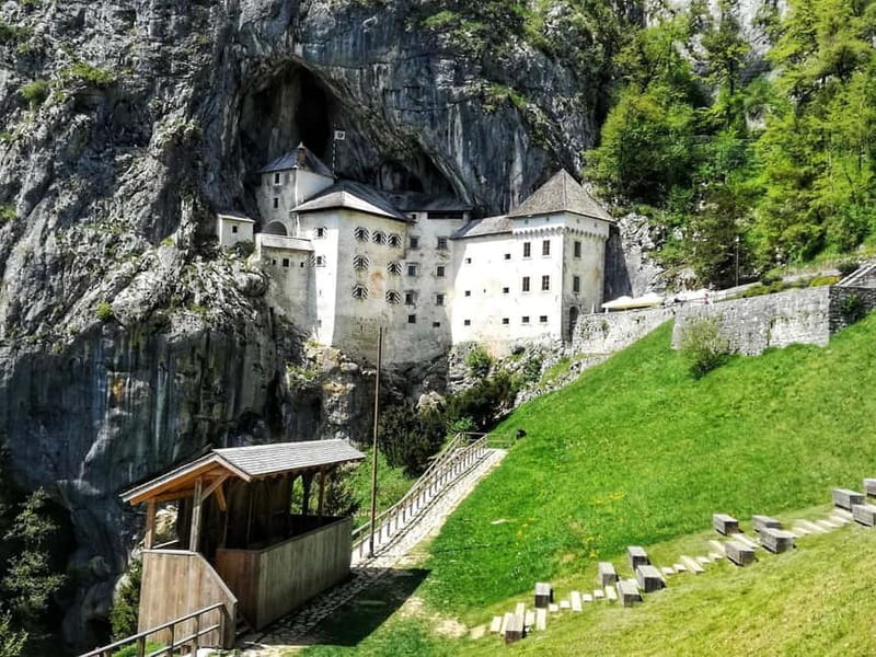 Ljubljana: Postojna Cave and Predjama Castle Tour - The underground train and walking route