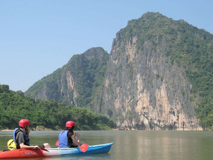 Luang Prabang: Kayak Tour to Pak Ou Caves - Pak Ou Caves and their thousands of Buddha images