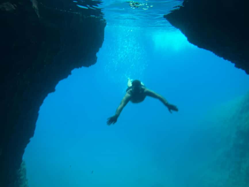 Makarska: 3 island, Cave, Cliffs, Jelsa, Lagoon, Golden Horn - Leaving Makarska for Hvar