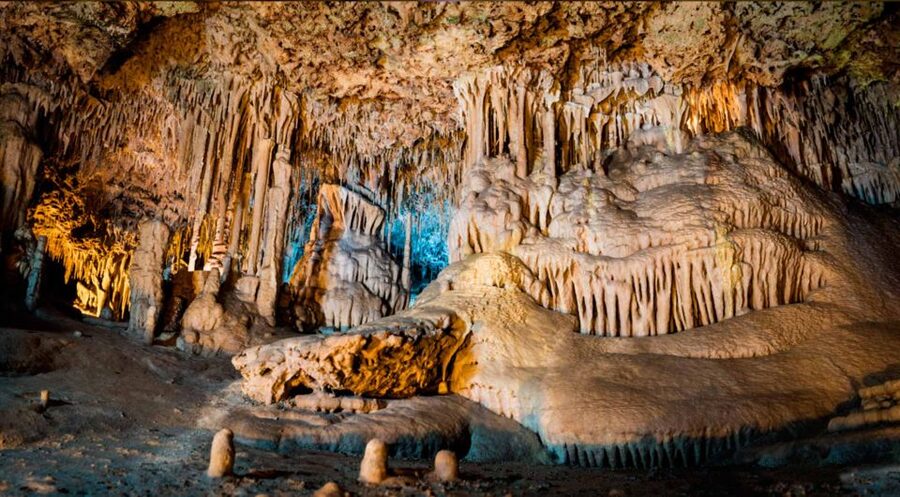 Mallorca: Caves of Hams and Dinosaurland Ticket with Pickup - Key points to know before booking