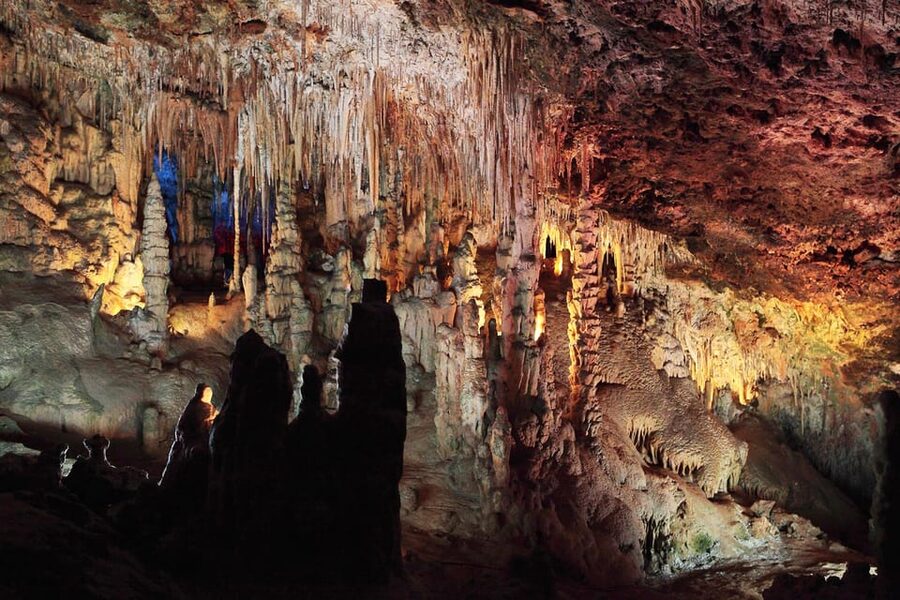 Mallorca: Drach and Hams Caves, and Porto Cristo Day Tour - Why the two caves make a strong pair