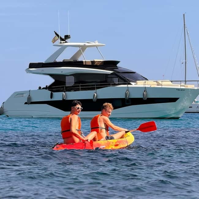 Mallorca: Kayak and Paddleboard Excursion Through Crystal Clear Caves - A pause at Cala Mondragó and Cala S’Amarador