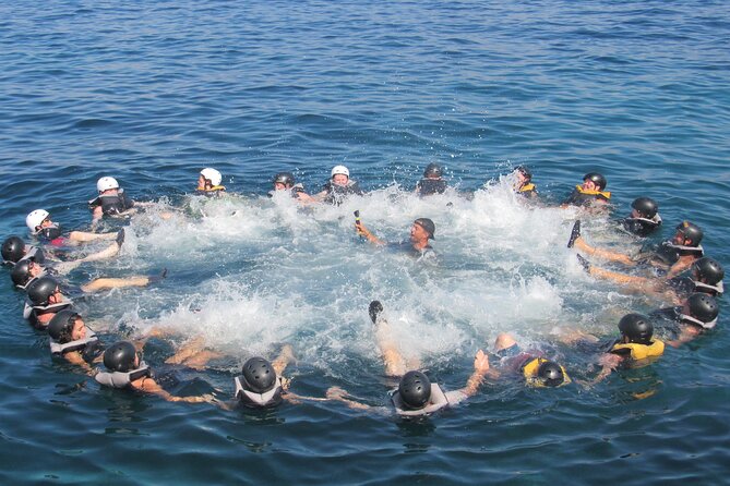 Mallorca: Kayaking, Sea Cave, Cliff Jumping & Snorkel Tour - How the guides shape the day