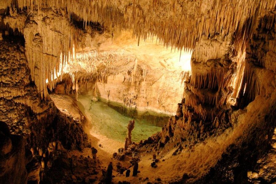 Mallorca: Ticket for Caves of Drach with Pickup Service - Should you book the Caves of Drach with pickup?
