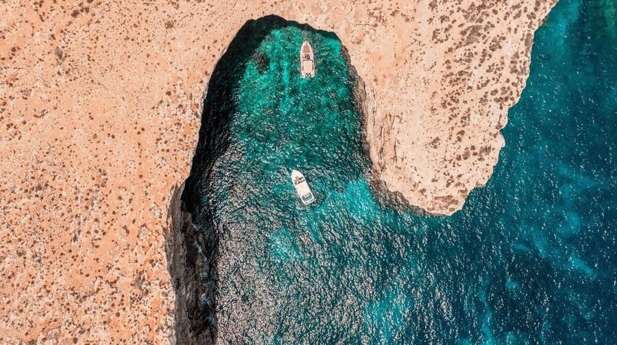 Malta: Blue lagoon and Gozo with Crystal Lagoon Sea Caves - Who will get the most from it