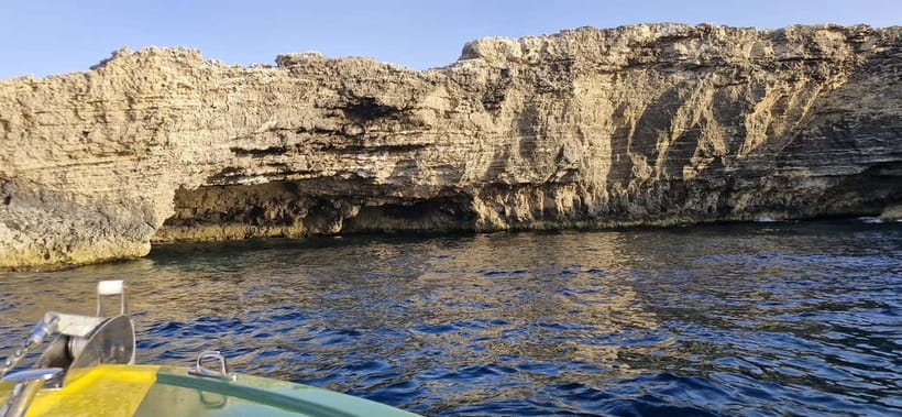 Malta: Blue Lagoon, Caves & around Comino Private Speedboat - Why a private Comino boat trip makes sense
